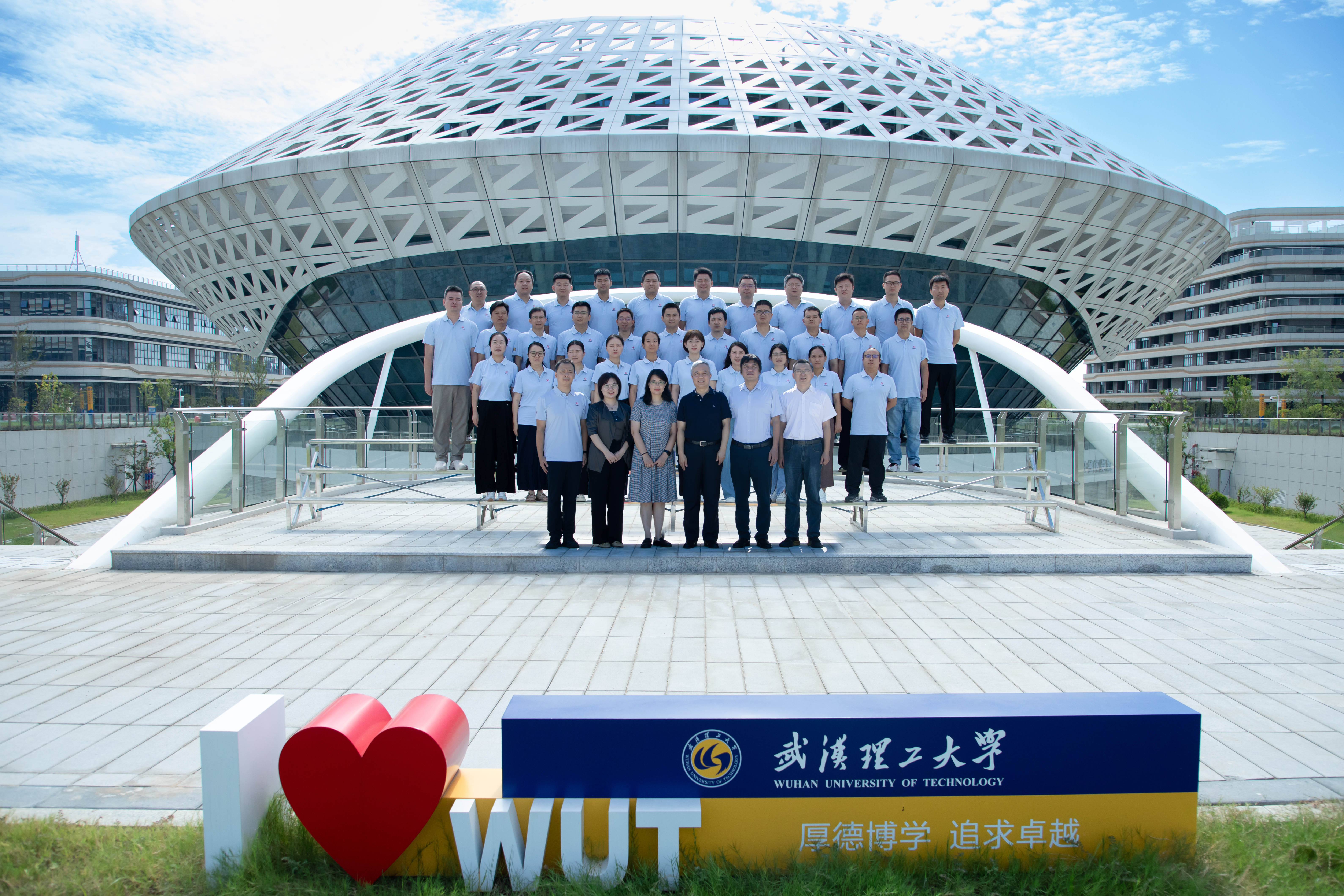 大合影 拷贝.jpg